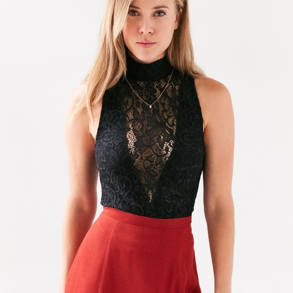 Lace crop top